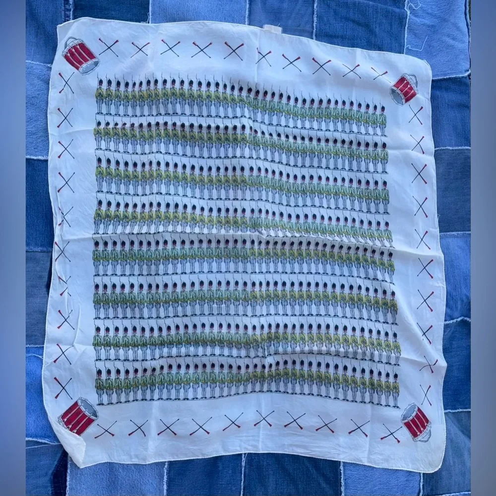 Glentex | Rare 40s 50s X-Mas Toy Soldiers & Drums 100% Silk Large Square Scarf